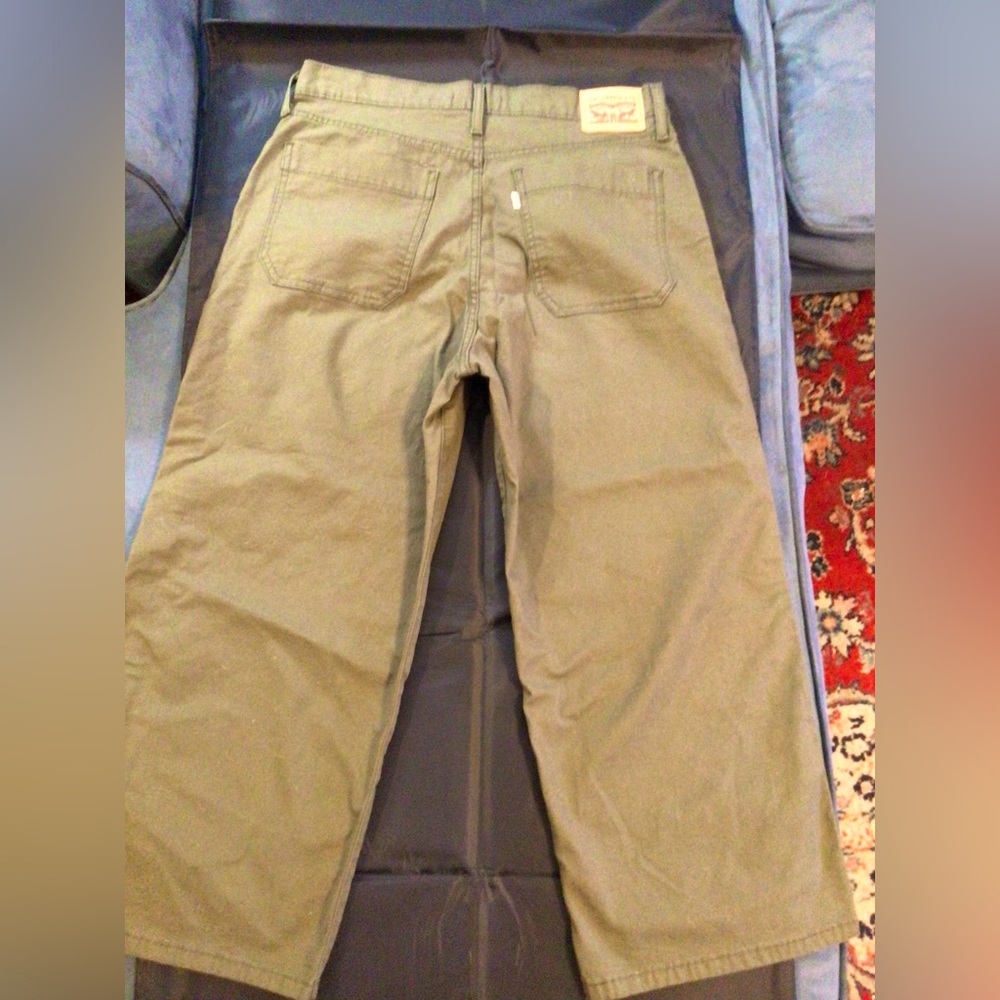 Brand New Mile High Cropped Wide Leg Levi’s